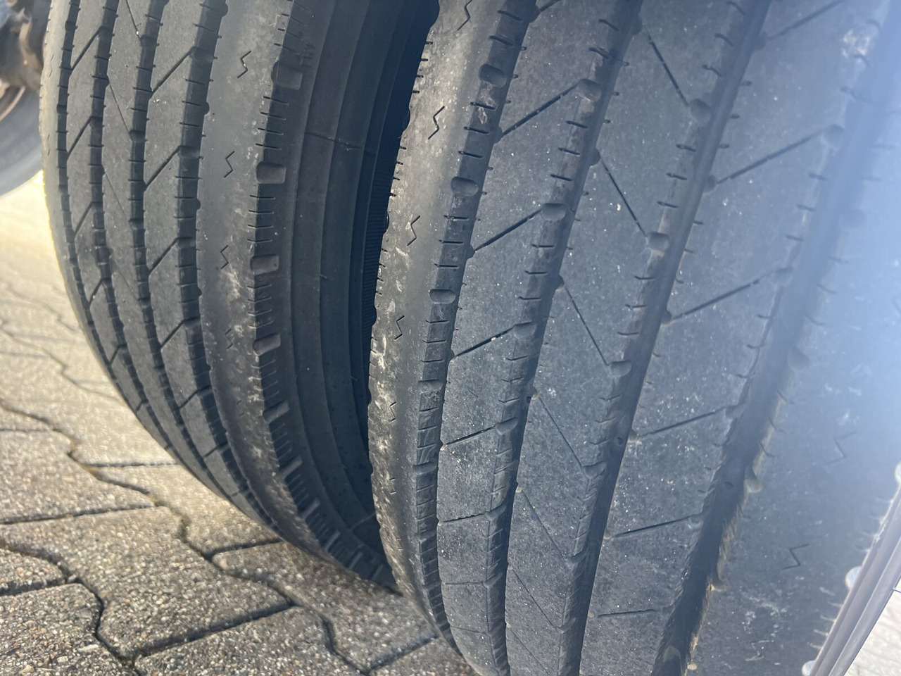 HKM A 18 ZB 3,4 A 18 ZB 3,4 Absetzanhänger, Verzinkt - Remorque: photos 5 HKM A 18 ZB 3,4 A 18 ZB 3,4 Absetzanhänger, Verzinkt - Remorque: photos 5