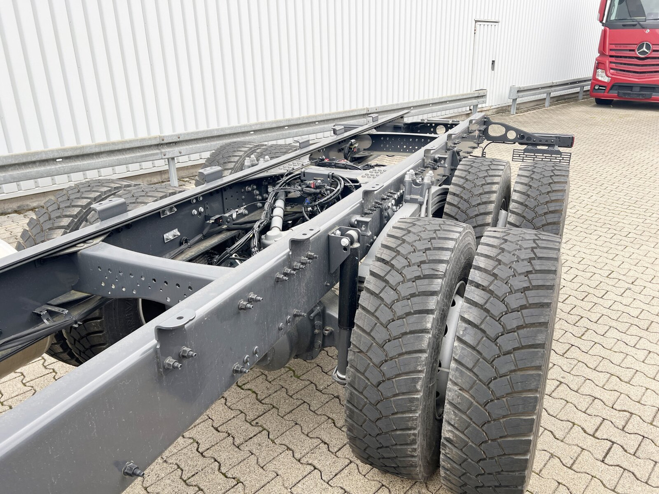 Renault C 480 8x4 C 480 8x4, Kran 15-35m/t - Camion ampliroll, Camion grue: photos 2 Renault C 480 8x4 C 480 8x4, Kran 15-35m/t - Camion ampliroll, Camion grue: photos 2