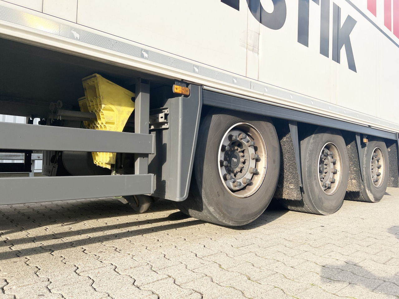 Schmitz Cargobull SKO 24/L-13.4 FP 45 SKO 24/L-13.4 FP 25 45 COOL, Mega, Doppelstock - crédit-bail Schmitz Cargobull SKO 24/L-13.4 FP 45 SKO 24/L-13.4 FP 25 45 COOL, Mega, Doppelstock: photos 13