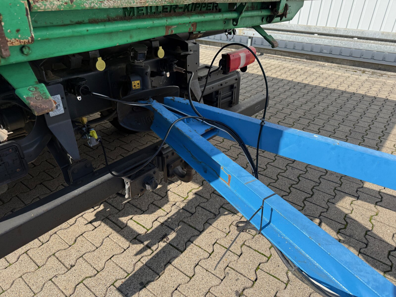 Scorpion 3-Achs Tiefladeanhänger Scorpion 3-Achs Tiefladeanhänger, Liftachse, pneumatische Auffahrrampen - Remorque porte-engin surbaissée: photos 5 Scorpion 3-Achs Tiefladeanhänger Scorpion 3-Achs Tiefladeanhänger, Liftachse, pneumatische Auffahrrampen - Remorque porte-engin surbaissée: photos 5