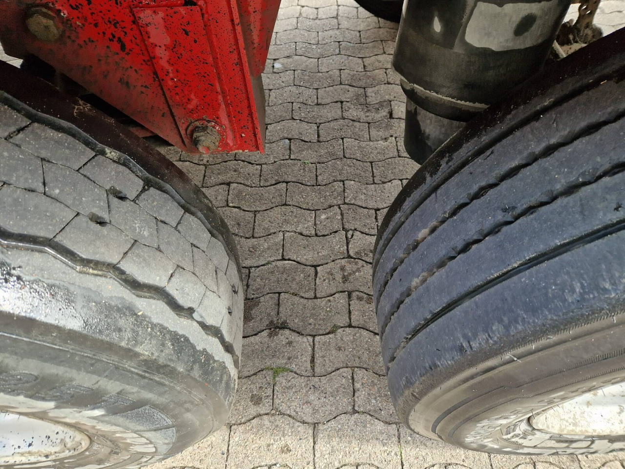 Meierling MSK 24 MSK 24 Voll-Alu Iso-Kastenmulde, ca. 25m³, 2x vorhanden - Semi-remorque: photos 2 Meierling MSK 24 MSK 24 Voll-Alu Iso-Kastenmulde, ca. 25m³, 2x vorhanden - Semi-remorque: photos 2