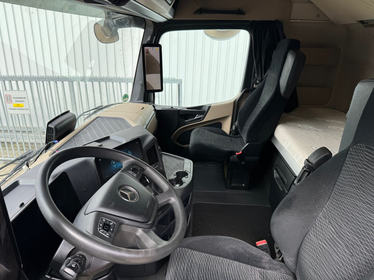 Photo d'intérieur 2: Tracteur routier Mercedes-Benz Actros 1848 LS 4x2 Actros 1848 LS 4x2, Vollumer ,Retarder
