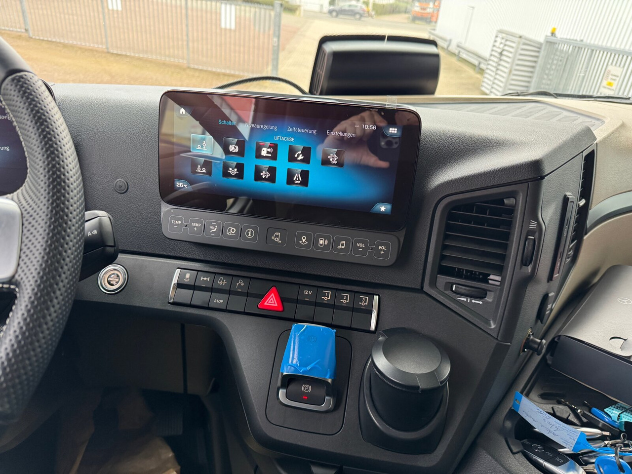 Mercedes-Benz Actros 2648 LS 6x2 Actros 2648 LS 6x2, Retarder, Liftachse, MirrorCam, StreamSpace, Navi, LED - Tracteur routier: photos 5 Mercedes-Benz Actros 2648 LS 6x2 Actros 2648 LS 6x2, Retarder, Liftachse, MirrorCam, StreamSpace, Navi, LED - Tracteur routier: photos 5