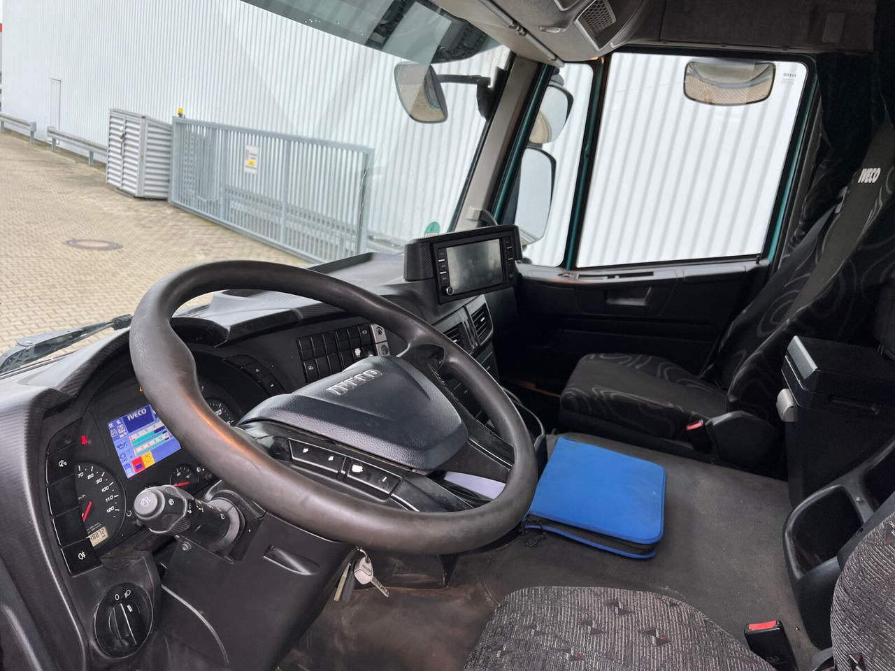 Stralis AT440S46TZ 6x4 Stralis AT440S46TZ 6x4, EEV, Kipphydraulik - Tracteur routier: photos 3 Stralis AT440S46TZ 6x4 Stralis AT440S46TZ 6x4, EEV, Kipphydraulik - Tracteur routier: photos 3