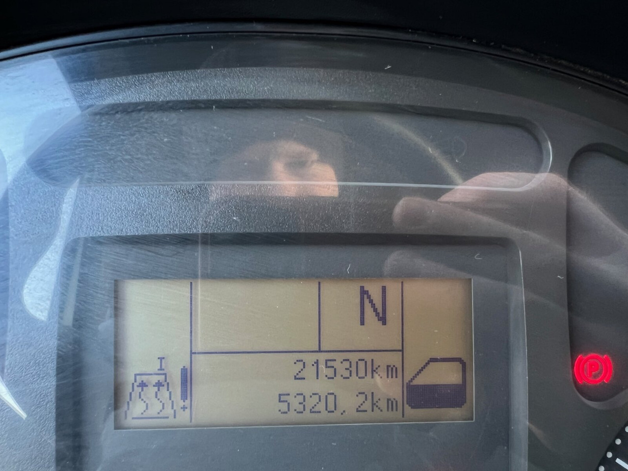 Trakker AD410T50 8x4 Trakker AD410T50 8x4, Stahlmulde ca. 16m³, hydr. Heckklappe - Camion benne: photos 4 Trakker AD410T50 8x4 Trakker AD410T50 8x4, Stahlmulde ca. 16m³, hydr. Heckklappe - Camion benne: photos 4