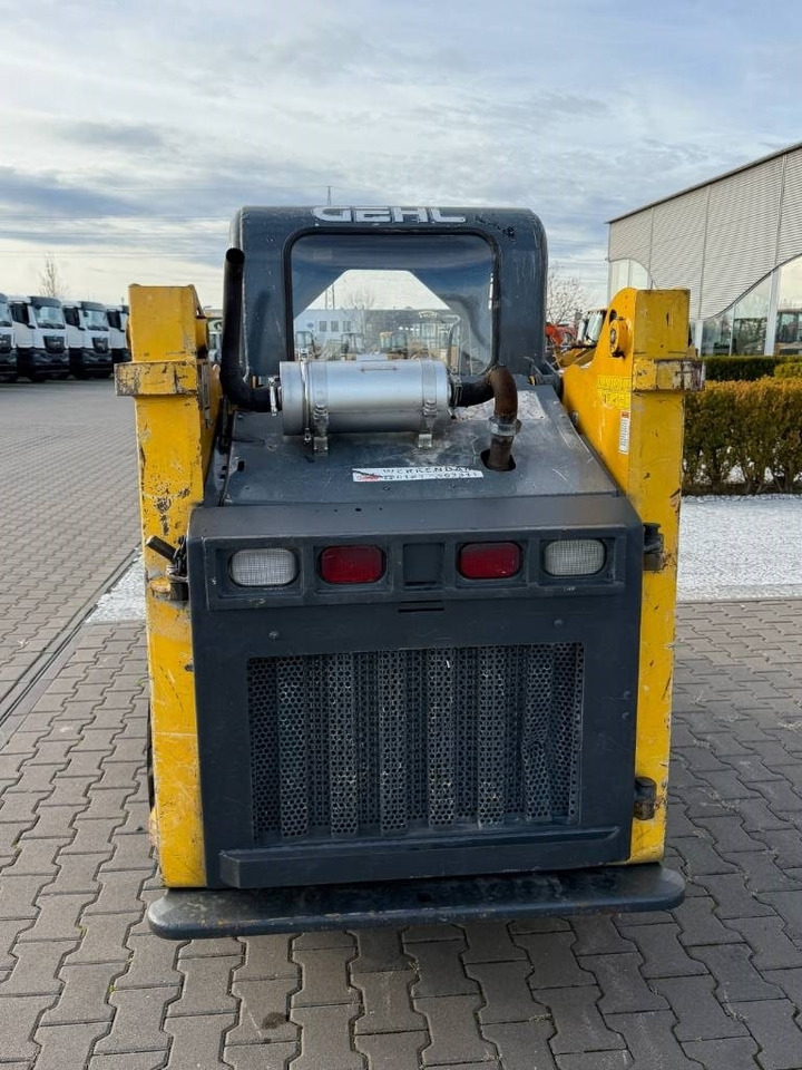 Gehl R 105 - Mini chargeuse: photos 5 Gehl R 105 - Mini chargeuse: photos 5