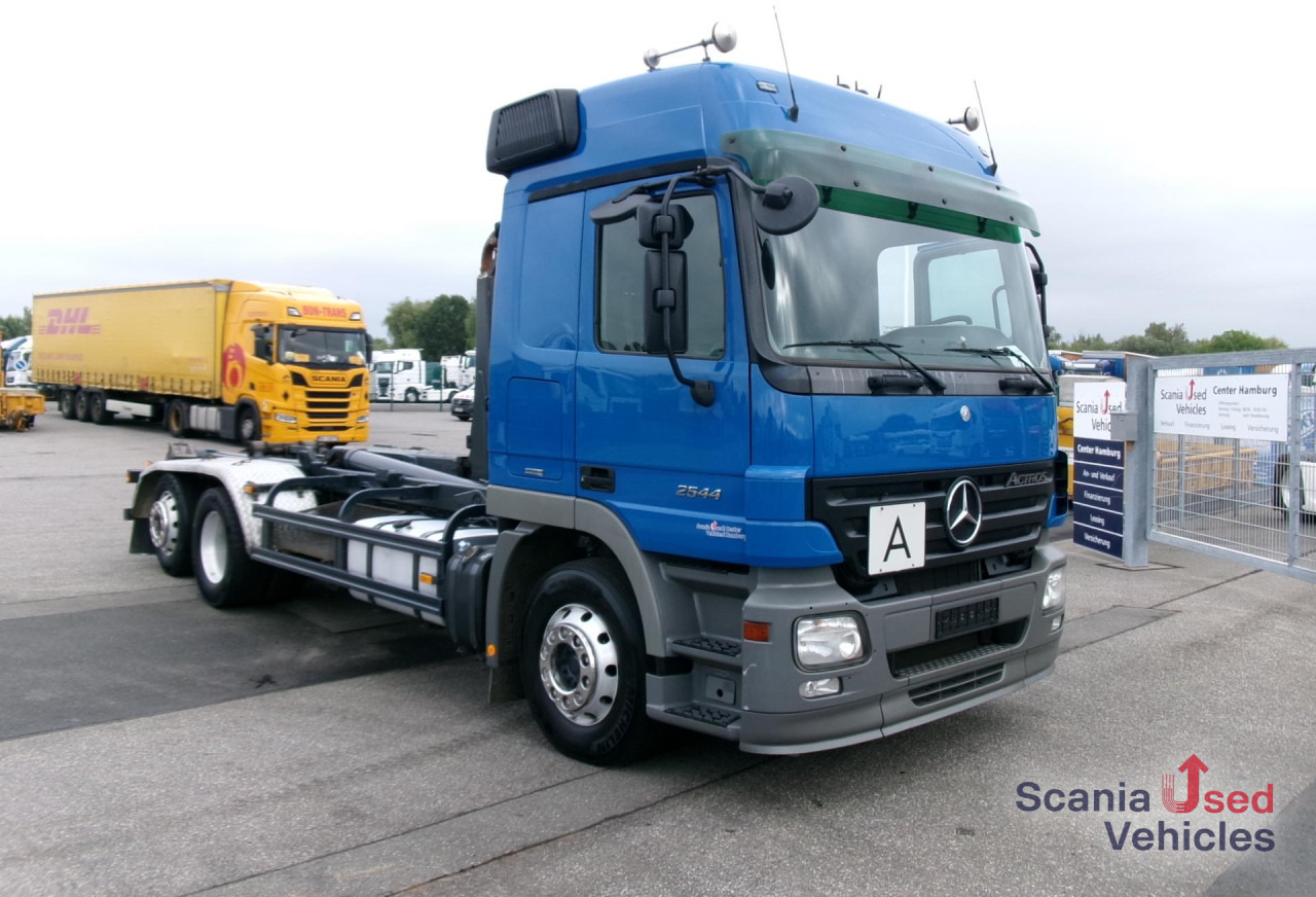 Camion ampliroll MERCEDES-BENZ Actros 2544L Abrollkipper Meiller RK 20.70: photos 1