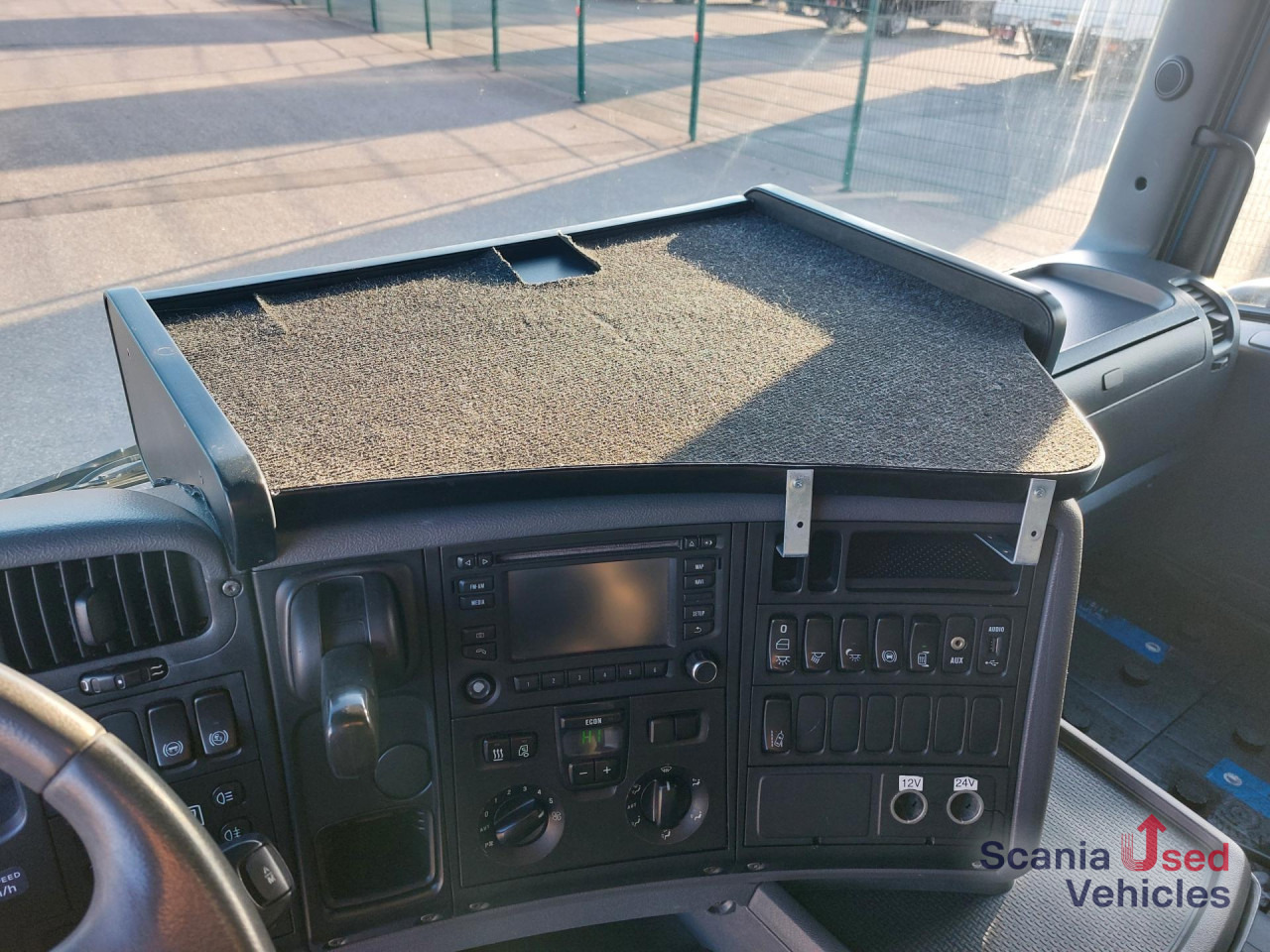 SCANIA G 410 LA4x2MNA Standklima - Tracteur routier: photos 2 SCANIA G 410 LA4x2MNA Standklima - Tracteur routier: photos 2