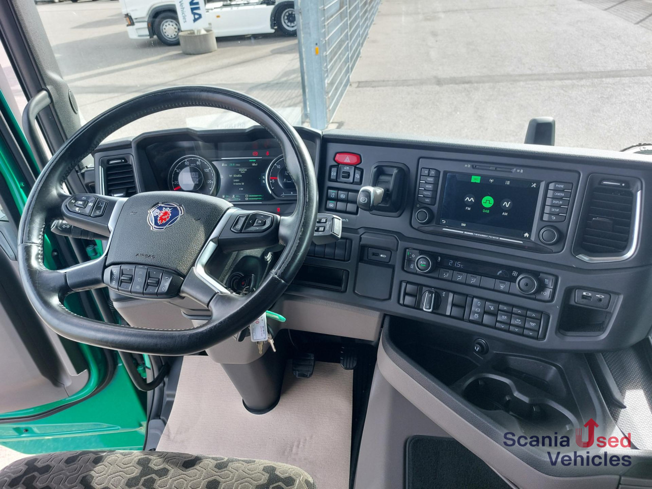 SCANIA R 450 A4x2EB - Tracteur routier: photos 3 SCANIA R 450 A4x2EB - Tracteur routier: photos 3