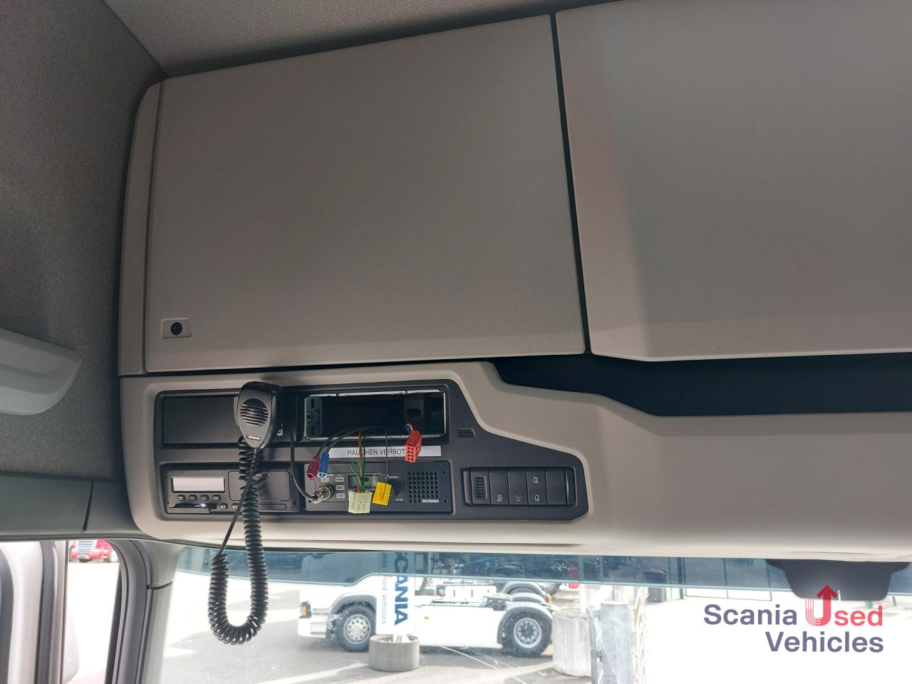 SCANIA R 460 A4x2NA SUPER, 2 Kreis Hydraulik - Tracteur routier: photos 4 SCANIA R 460 A4x2NA SUPER, 2 Kreis Hydraulik - Tracteur routier: photos 4