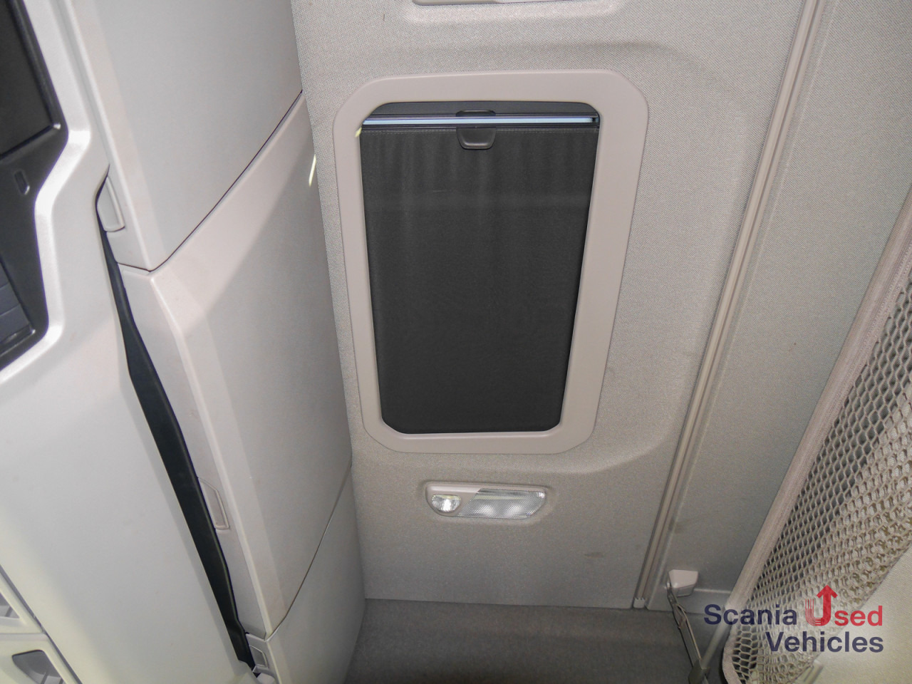 SCANIA R 460 A4x2EB - SUPER - - Tracteur routier: photos 3 SCANIA R 460 A4x2EB - SUPER - - Tracteur routier: photos 3