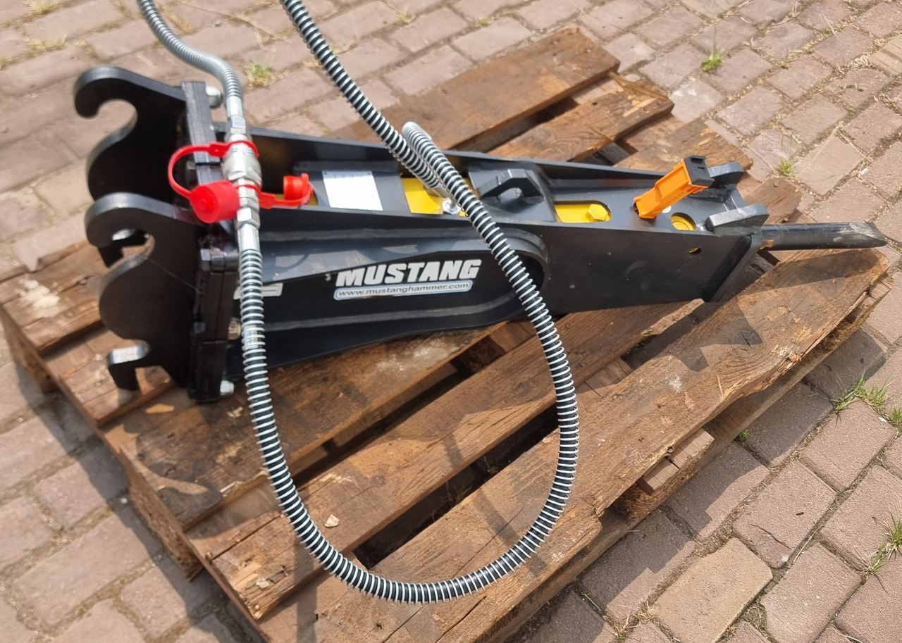 Mustang HM 152 - Marteau hydraulique pour Pelle: photos 3 Mustang HM 152 - Marteau hydraulique pour Pelle: photos 3