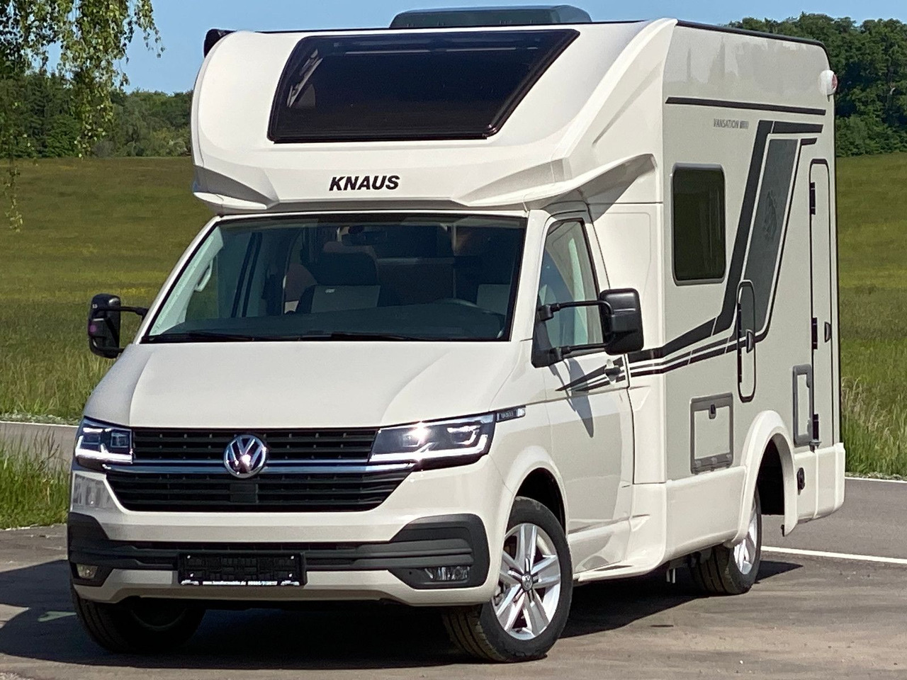 Knaus Tourer Van Vansation 500 LT - Camping-car profilé: photos 3 Knaus Tourer Van Vansation 500 LT - Camping-car profilé: photos 3