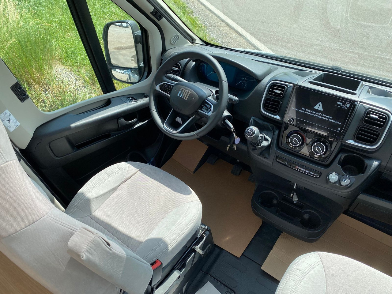 Fourgon aménagé LMC Innovan 600 mit Automatik, Dieselheizung: photos 9 Fourgon aménagé LMC Innovan 600 mit Automatik, Dieselheizung: photos 9
