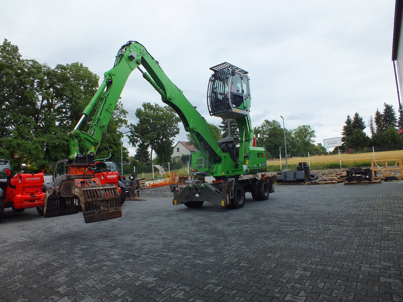 Pelle de manutention pour Engins de chantier neuf SENNEBOGEN 817E: photos 17