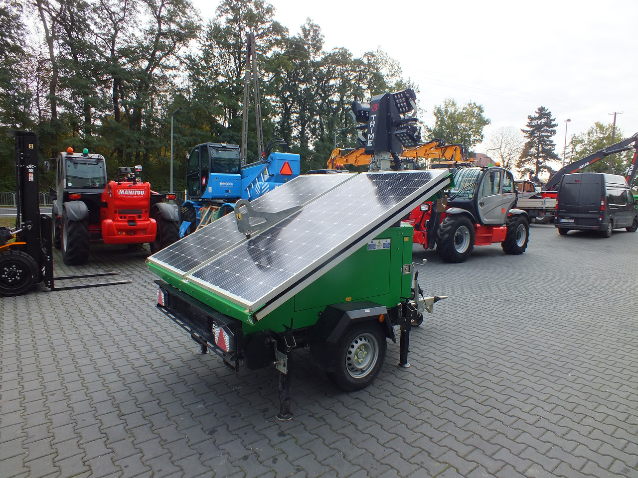 TRIME X-SOLAR - Mat d'éclairage pour Pelle: photos 3 TRIME X-SOLAR - Mat d'éclairage pour Pelle: photos 3