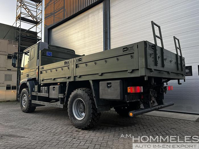 Iveco EuroCargo 100E22 4x4 - Camping-car: photos 2 Iveco EuroCargo 100E22 4x4 - Camping-car: photos 2