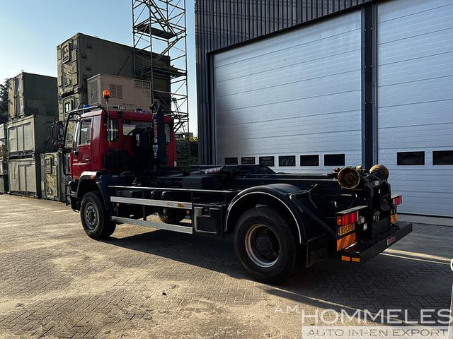 MAN LE 18.280 multilift - Camion ampliroll: photos 4 MAN LE 18.280 multilift - Camion ampliroll: photos 4