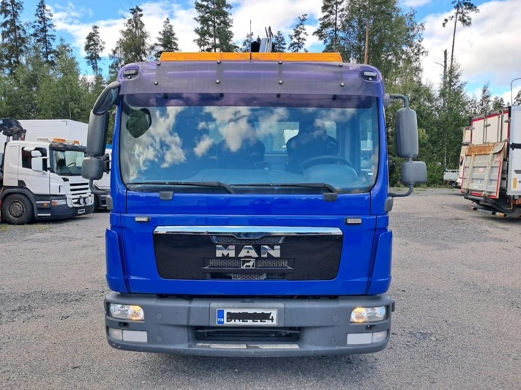 MAN TGL 8.150 Hiab 066-2 10v tarkastettu  - Camion grue: photos 4 MAN TGL 8.150 Hiab 066-2 10v tarkastettu  - Camion grue: photos 4