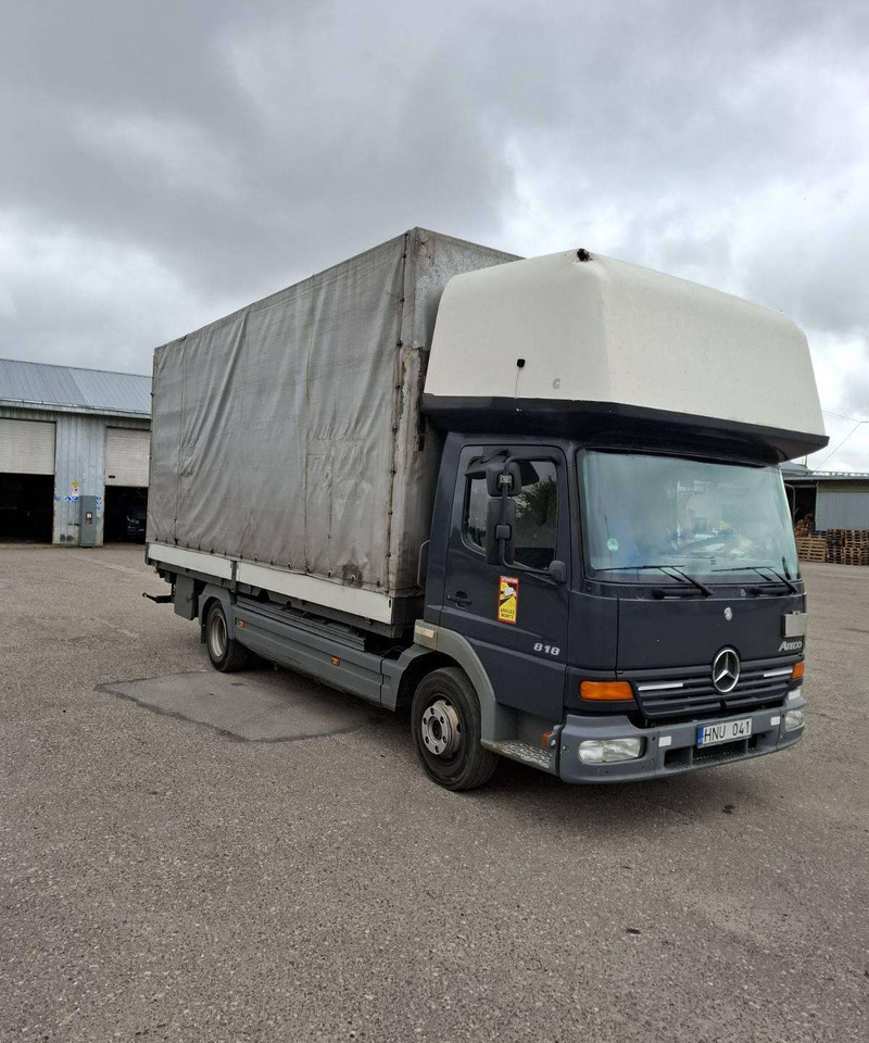 Mercedes-Benz Atego 818 - Camion à rideaux coulissants: photos 1 Mercedes-Benz Atego 818 - Camion à rideaux coulissants: photos 1