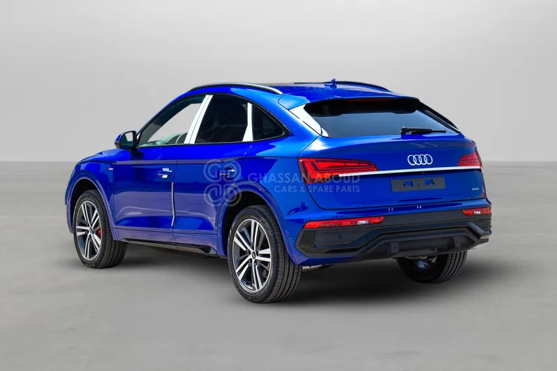 Audi Q5 AWD quattro with ultra technology - SUV: photos 3 Audi Q5 AWD quattro with ultra technology - SUV: photos 3