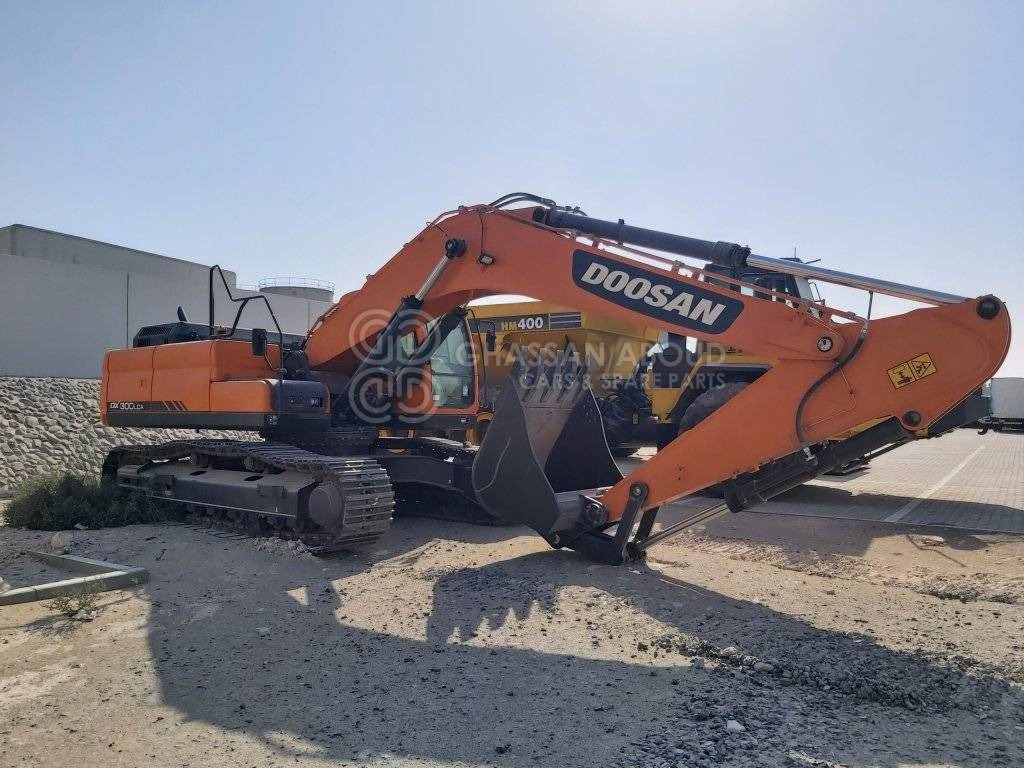DOOSAN DX300 LCA – CRAWLER EXCAVATOR OPERATING WEIGHT 29.6 TON WITH 1.47 CBM BUCKET (HEAVY DUTY) SHOE 800MM TG MY2022 - Pelle sur chenille: photos 4 DOOSAN DX300 LCA – CRAWLER EXCAVATOR OPERATING WEIGHT 29.6 TON WITH 1.47 CBM BUCKET (HEAVY DUTY) SHOE 800MM TG MY2022 - Pelle sur chenille: photos 4