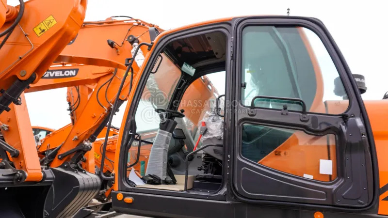 Develon DX210 WA Wheel Excavator - Pelle sur pneus: photos 4 Develon DX210 WA Wheel Excavator - Pelle sur pneus: photos 4