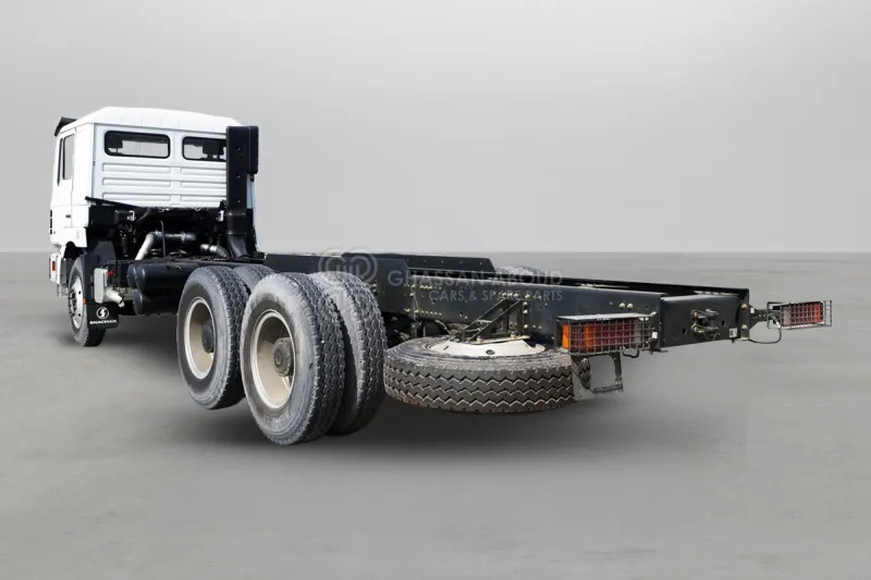 Shacman 6x4 F3000 Chassis - Châssis cabine: photos 5 Shacman 6x4 F3000 Chassis - Châssis cabine: photos 5