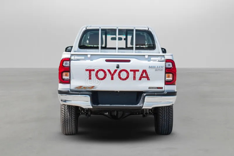 Toyota Hilux  4X4 Double Cabin - Pick-up, Utilitaire double cabine: photos 4 Toyota Hilux  4X4 Double Cabin - Pick-up, Utilitaire double cabine: photos 4