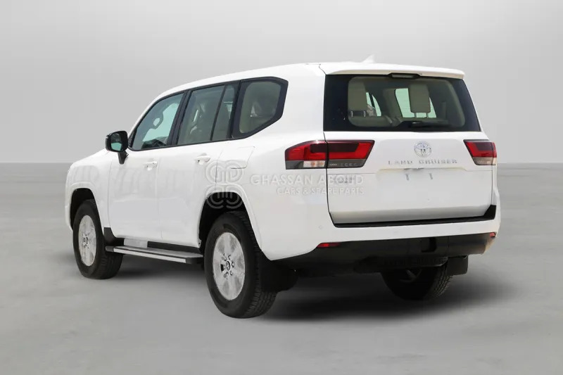 Toyota Land Cruiser 300 - SUV: photos 5 Toyota Land Cruiser 300 - SUV: photos 5