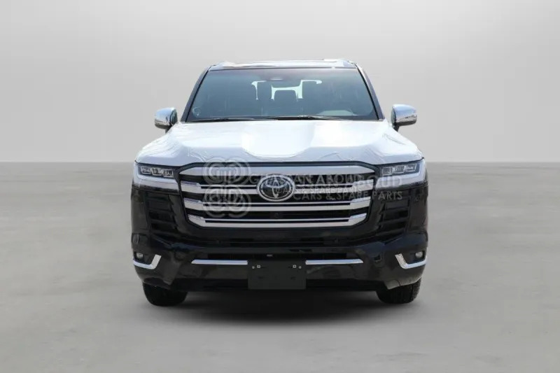 Toyota Land Cruiser 300 - SUV: photos 2 Toyota Land Cruiser 300 - SUV: photos 2