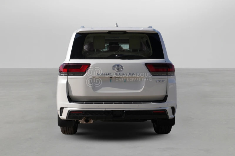 Toyota Land Cruiser  4x4 - SUV: photos 2 Toyota Land Cruiser  4x4 - SUV: photos 2