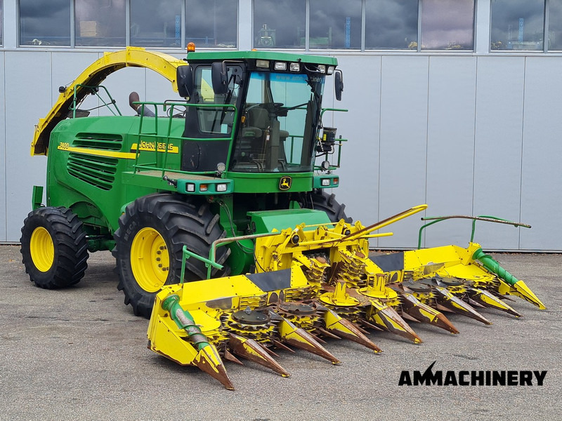 John Deere 7400 forage harvester - Ensileuse: photos 5 John Deere 7400 forage harvester - Ensileuse: photos 5