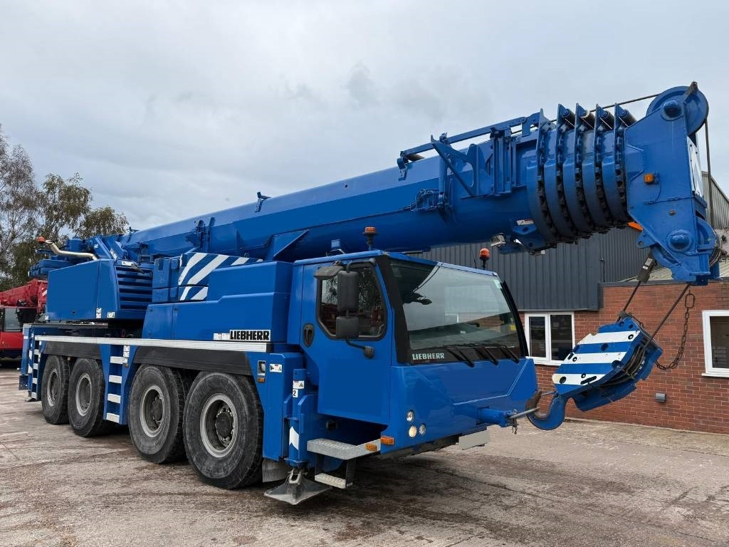 Liebherr LTM 1090-4.1 - Grue tout-terrain: photos 2 Liebherr LTM 1090-4.1 - Grue tout-terrain: photos 2