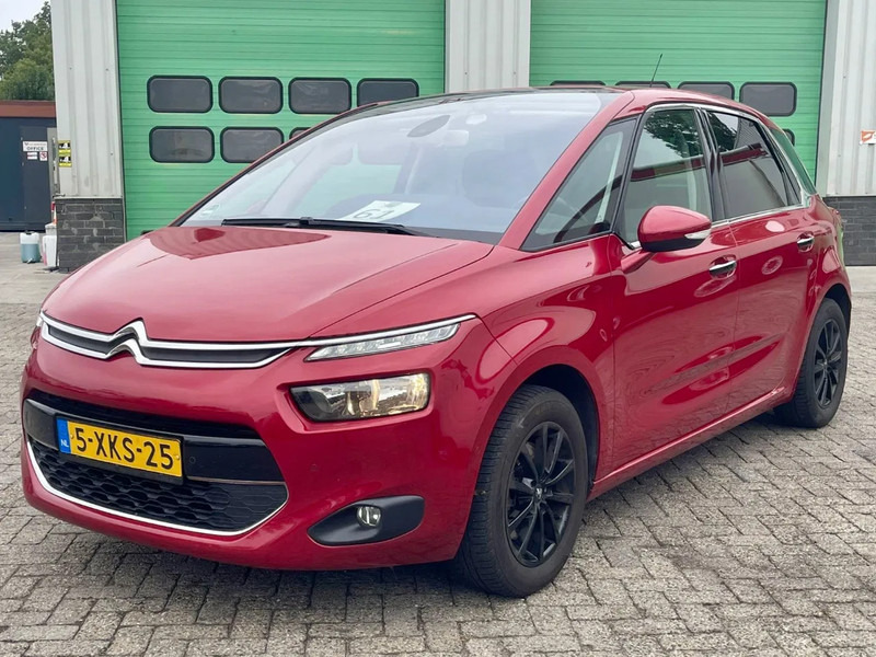 Citroën C4 Picasso REAR VIEW CAMERA, BLIND SPOT SENSOR, AUTO PARKING, FRONT & REAR PARKTRONIC, - Voiture à hayon: photos 1 Citroën C4 Picasso REAR VIEW CAMERA, BLIND SPOT SENSOR, AUTO PARKING, FRONT & REAR PARKTRONIC, - Voiture à hayon: photos 1