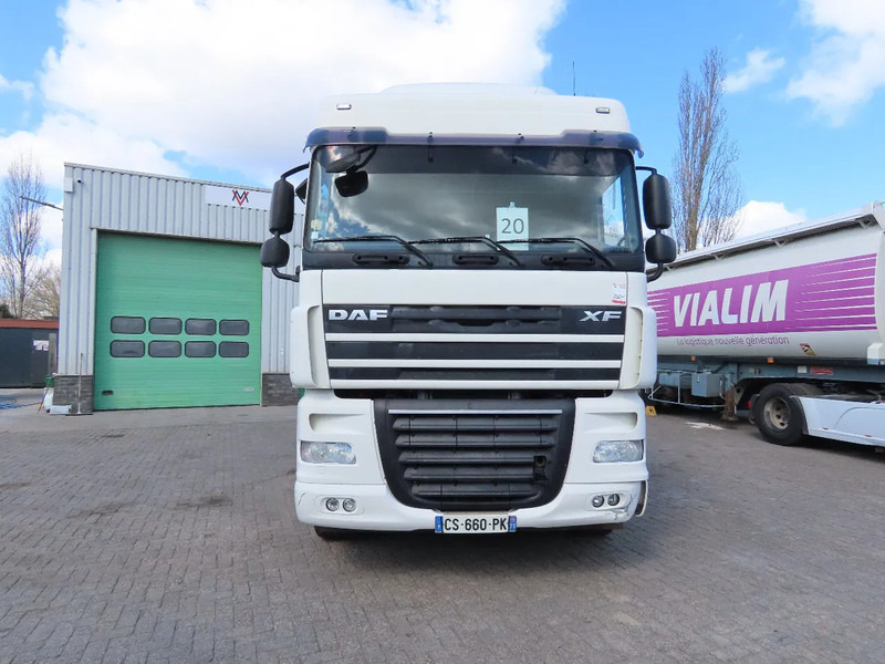 DAF XF 105.460 654164 km EEV Euro5 , 6x2, Retarder, towbar. FRANCE truck! - Camion plateau: photos 4 DAF XF 105.460 654164 km EEV Euro5 , 6x2, Retarder, towbar. FRANCE truck! - Camion plateau: photos 4