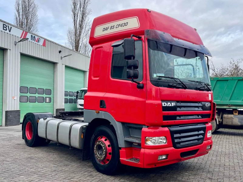 DAF CF 85.430 original Belgian truck! GREAT CONDITION! - Tracteur routier: photos 1 DAF CF 85.430 original Belgian truck! GREAT CONDITION! - Tracteur routier: photos 1