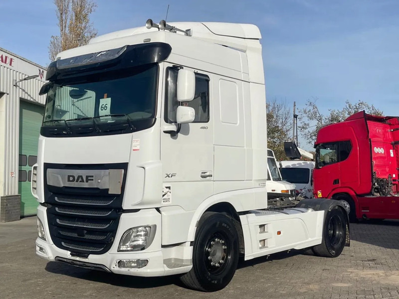 DAF XF 480 558018 km. ENGINE PROBLEM (start ok), parking airco, Frigo - Tracteur routier: photos 1 DAF XF 480 558018 km. ENGINE PROBLEM (start ok), parking airco, Frigo - Tracteur routier: photos 1