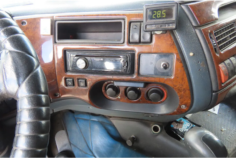 Tracteur routier DAF XF 530 type E4, Manual!!!: photos 15