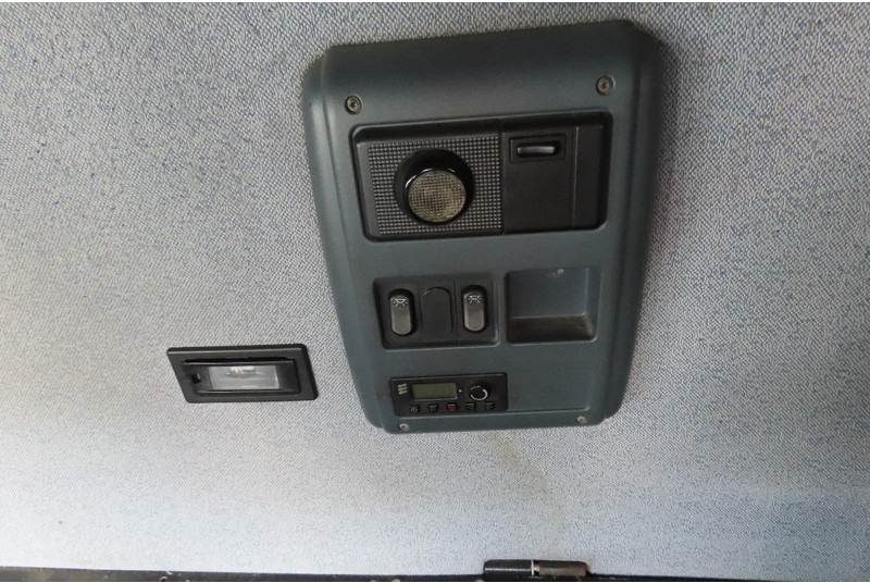 Tracteur routier DAF XF 530 type E4, Manual!!!: photos 16