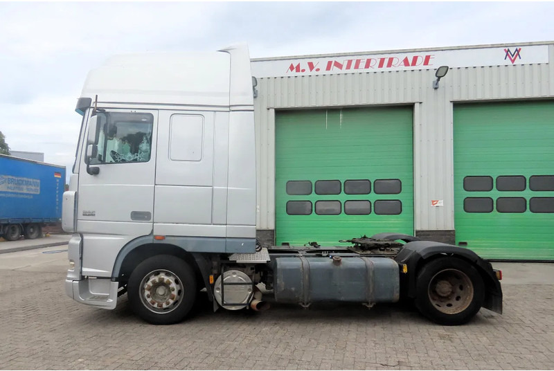 Tracteur routier DAF XF 95.480 EURO 4 ! Royal Truck! Manual gearbox: photos 8