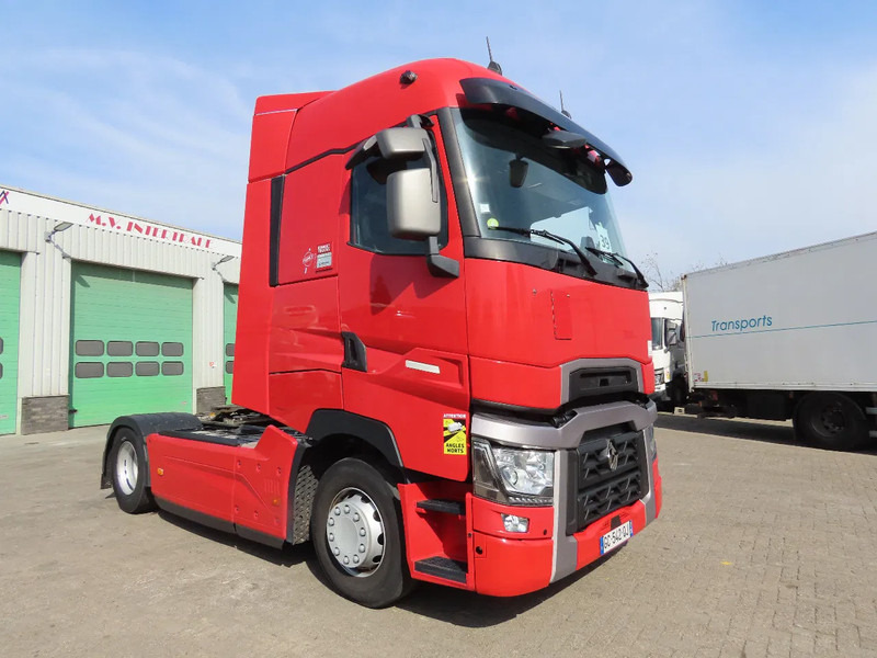 Renault T HIGH 520 VF610A36XND028987 2 tanks, P-airco, 2 beds - Tracteur routier: photos 1 Renault T HIGH 520 VF610A36XND028987 2 tanks, P-airco, 2 beds - Tracteur routier: photos 1