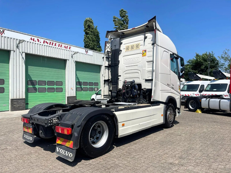 Volvo FH 500 vin: YV2RT40A3JB850702 RETARDER, 2X FUEL TANK, PARKING AIRCO, FRIGO - Tracteur routier: photos 5 Volvo FH 500 vin: YV2RT40A3JB850702 RETARDER, 2X FUEL TANK, PARKING AIRCO, FRIGO - Tracteur routier: photos 5