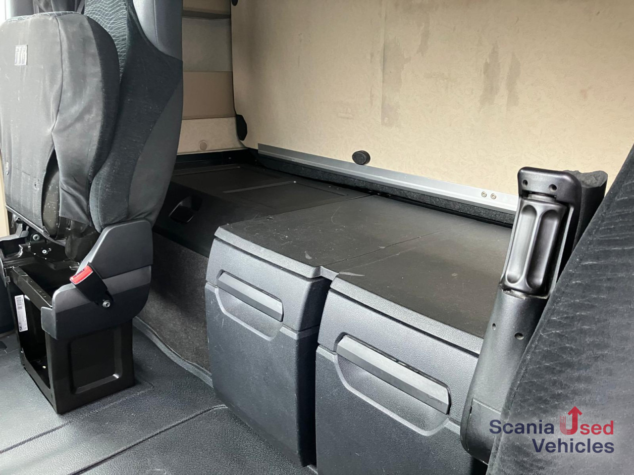 MERCEDES-BENZ Actros 1848 Retarder Blatt/Luft Retarder! - Tracteur routier: photos 3 MERCEDES-BENZ Actros 1848 Retarder Blatt/Luft Retarder! - Tracteur routier: photos 3