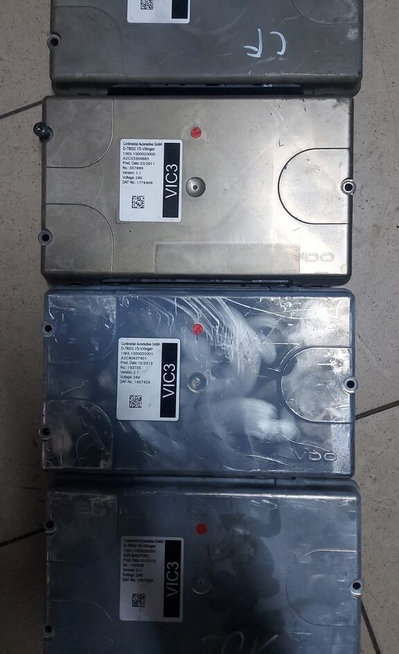 DAF - Bloc de gestion pour Camion: photos 1 DAF - Bloc de gestion pour Camion: photos 1