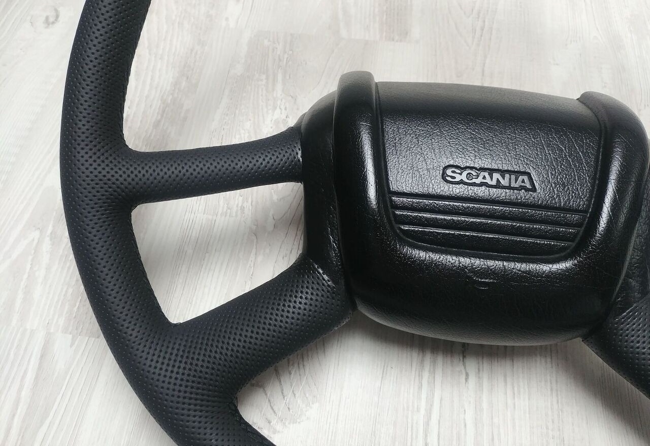 Scania NEW LEATHER Scania 4 - Volant pour Camion: photos 4 Scania NEW LEATHER Scania 4 - Volant pour Camion: photos 4