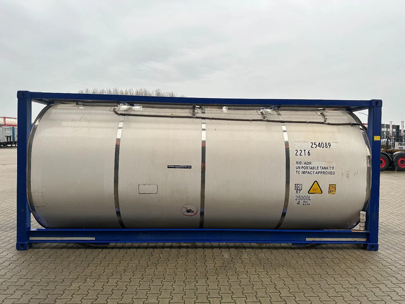 CIMC 20FT ISO, 25.060L / 1-COMP / 3 BAFFELS / T11 / 4 manholes / ADR valid until 10/2027 - Cuve de stockage: photos 3 CIMC 20FT ISO, 25.060L / 1-COMP / 3 BAFFELS / T11 / 4 manholes / ADR valid until 10/2027 - Cuve de stockage: photos 3