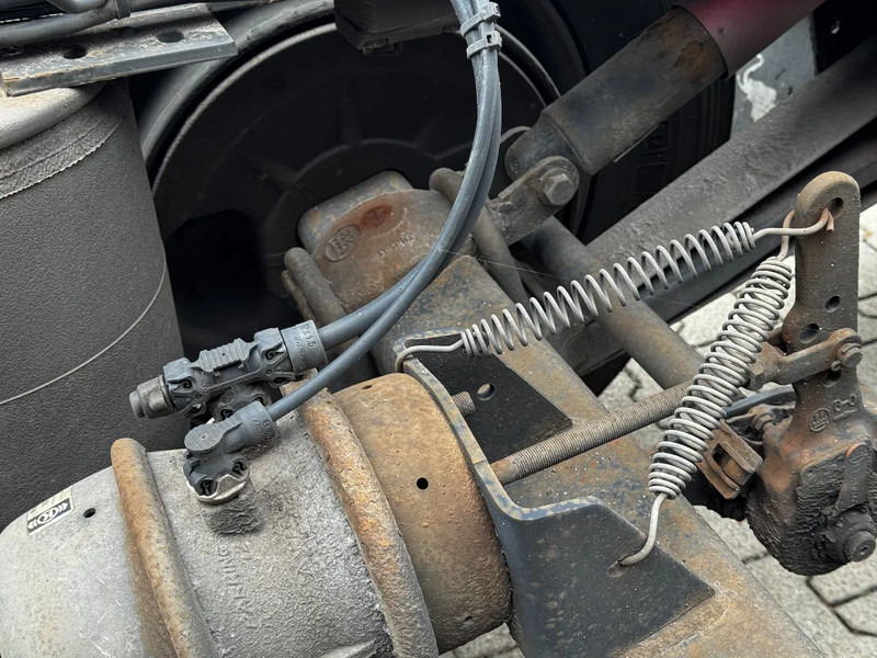 Semi-remorque porte-conteneur/ Caisse mobile Schmitz Cargobull 45FT HC, Leergewicht: 4.240kg, BPW+Trommel, NL-Chassis: photos 13 Semi-remorque porte-conteneur/ Caisse mobile Schmitz Cargobull 45FT HC, Leergewicht: 4.240kg, BPW+Trommel, NL-Chassis: photos 13