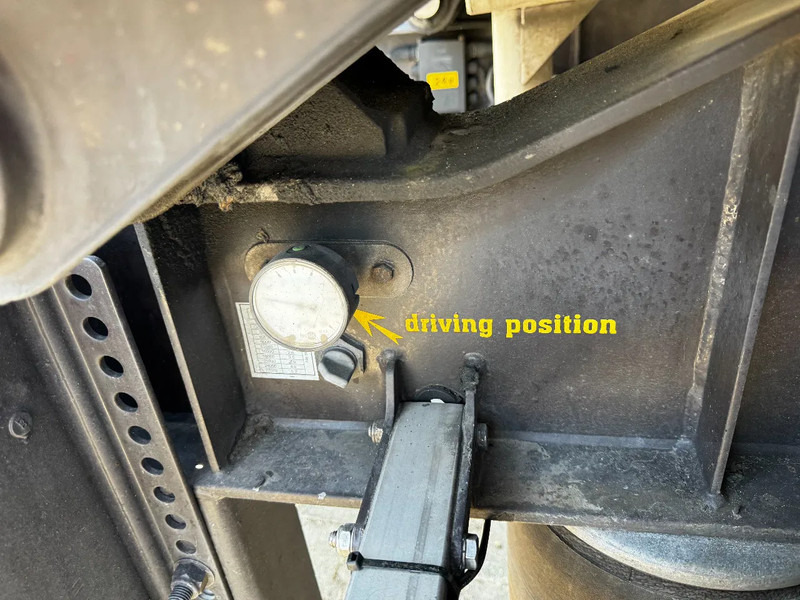 Semi-remorque porte-conteneur/ Caisse mobile Van Hool 20FT, 66°/380V Tipping-chassis, ADR (EX/II, EX/III, FL, OX, AT), SAF, 2 liftaxles: photos 12