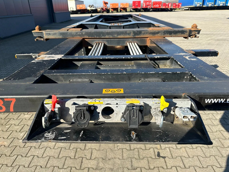 Semi-remorque porte-conteneur/ Caisse mobile Van Hool 20FT Tipping-chassis, ADR (EX/II, EX/III, FL, AT), SAF, 2 liftaxles: photos 10